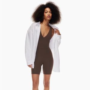 Babaton Contour V-Neck Bodysuit